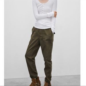 Aritzia Golden by TNA pants